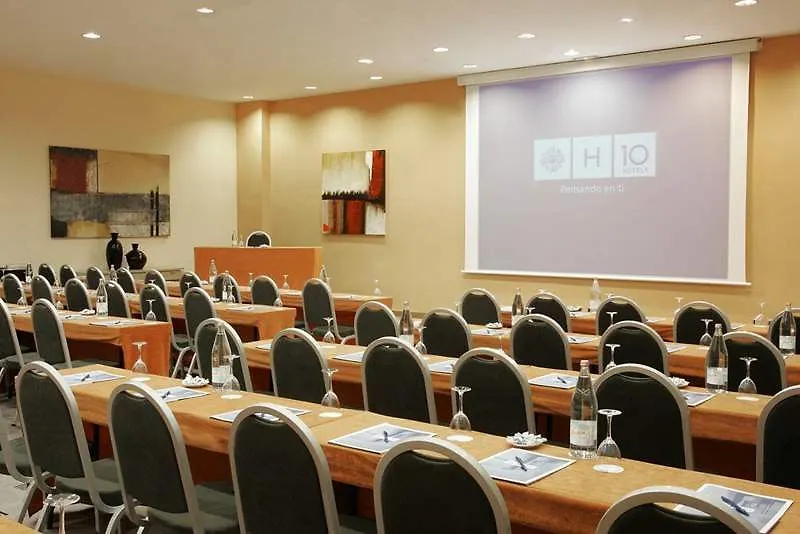 H10 Marina Barcelona Hotell